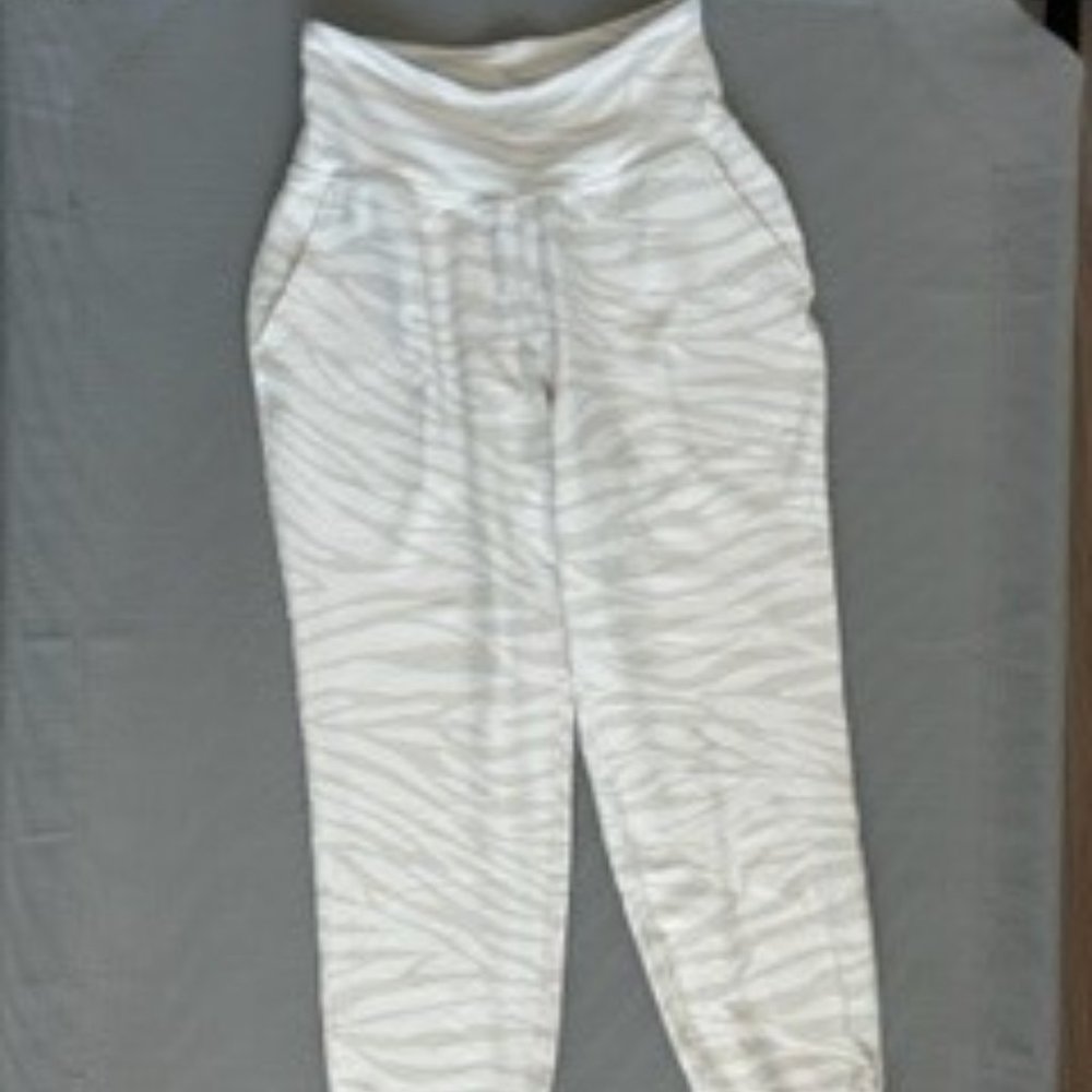 Old Navy Activewear Legging Joggers